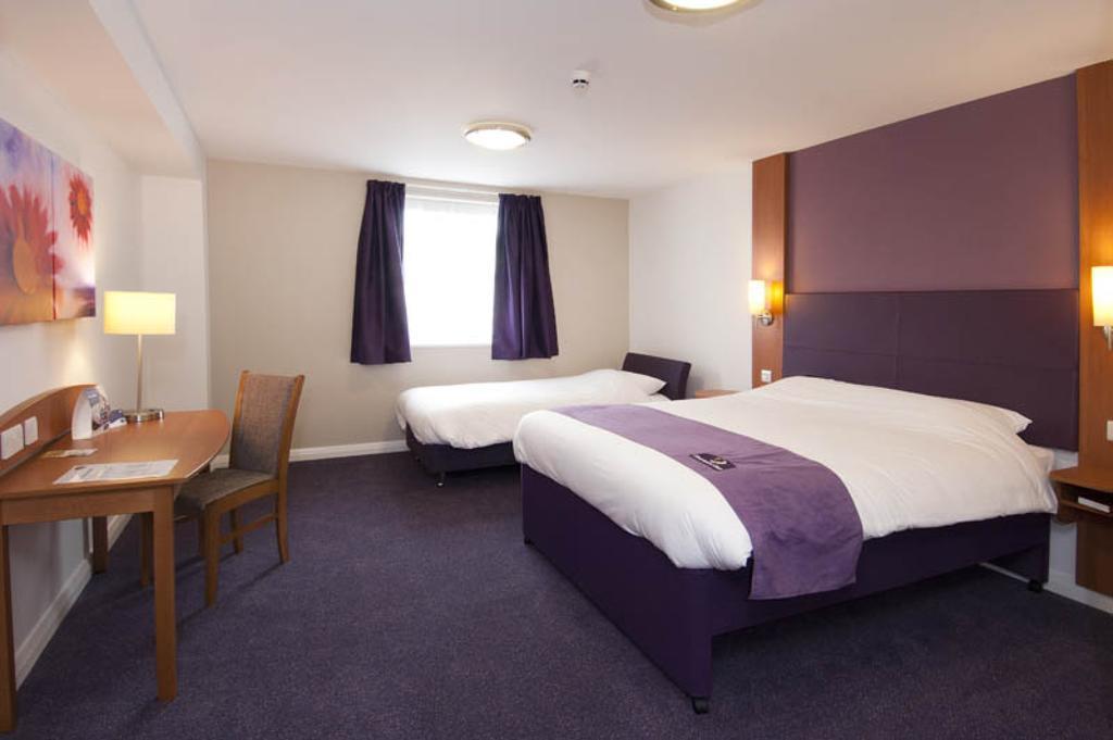 Premier Inn Newcastle City Centre Millennium Bridge 部屋 写真